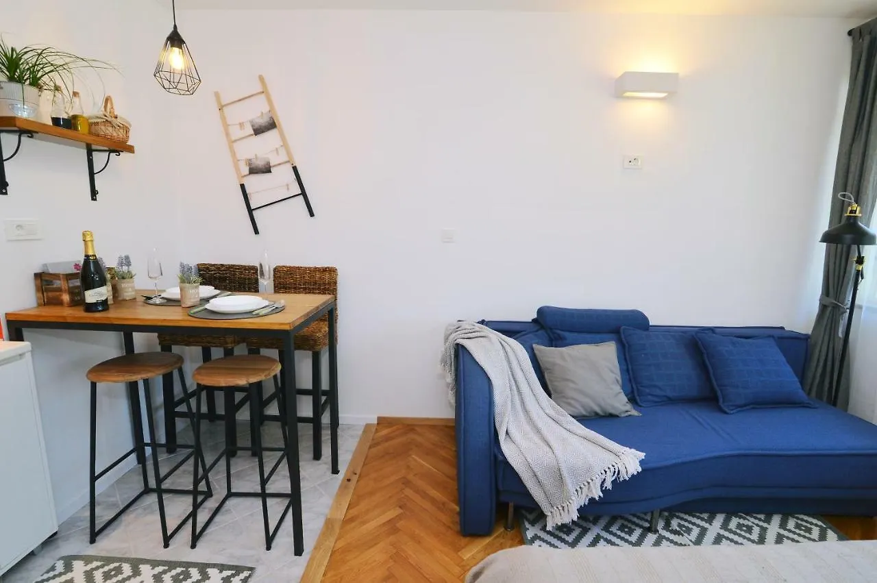Apartments Doroti Ika Croatia